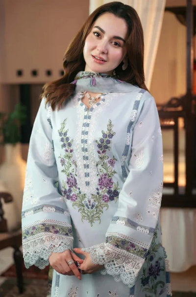 Qalamkar 3 Piece Lawn Chicken Kari Embroidered Suit  WC1040