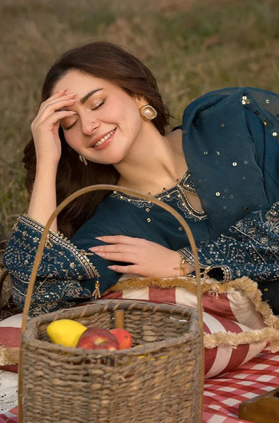 Allys 3 Piece Lawn Embroidered Suit WC1050