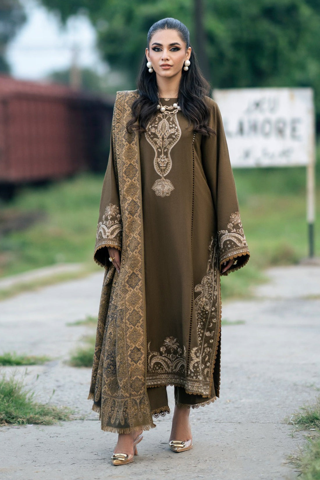 Jazmin Winter 3 Piece Dhanak Embroidered Suit WC1116