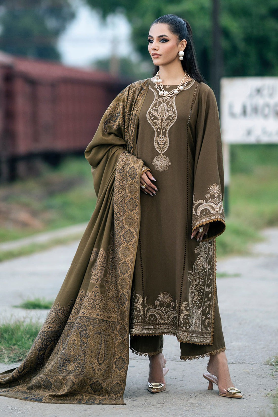 Jazmin Winter 3 Piece Dhanak Embroidered Suit WC1116