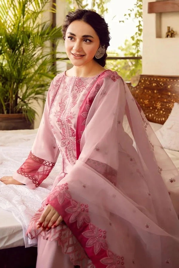 Embroidered Lawn Dress With Embroidered Organza Duppata 3PC WC215