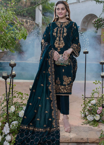 Velvet Embroidered 3 Piece With Velvet Shawll WC402