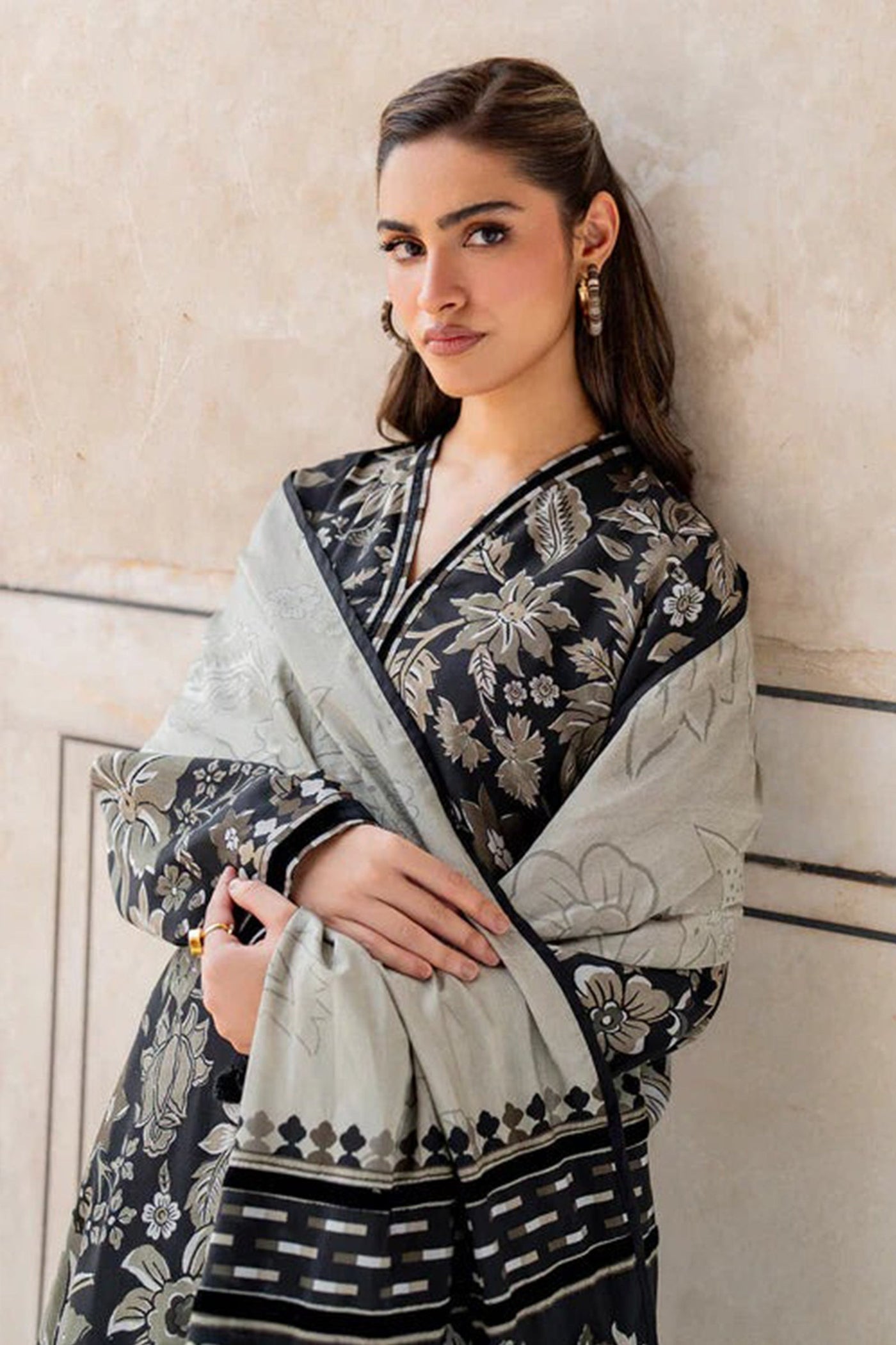 Baroque Winter 3 Piece Karandi Printed Dress with Karandi Dupata WC950