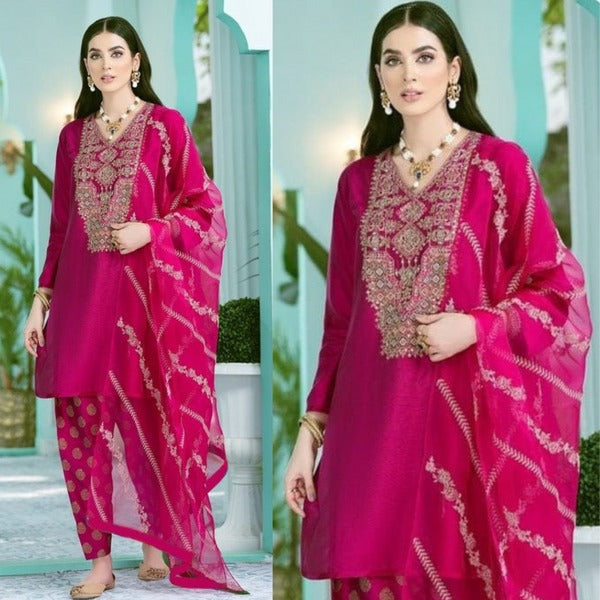 Embroidered Lawn Dress With Chiffon Embroidered Dupatta 3 Piece WC024